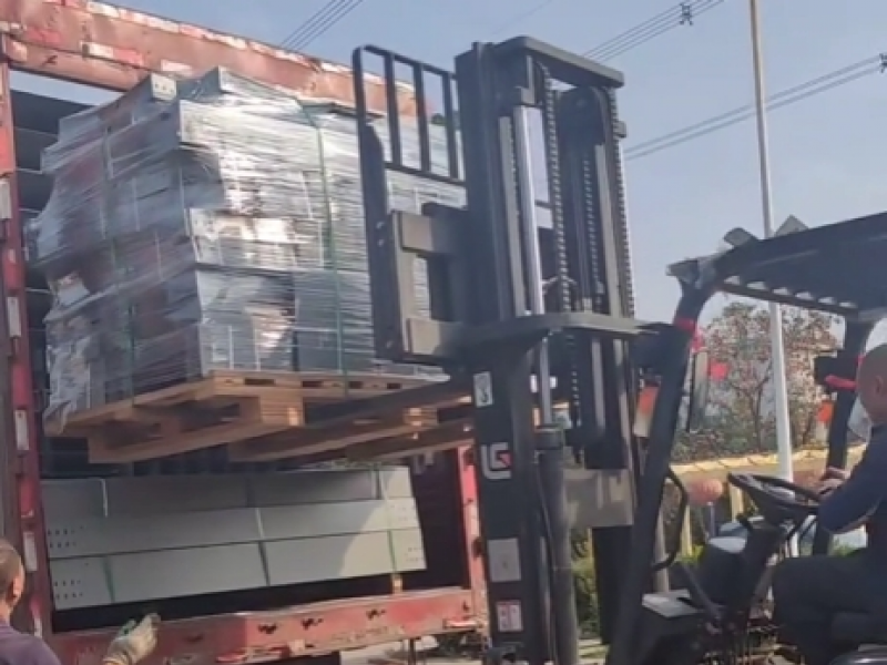 發(fā)貨現(xiàn)場(chǎng)